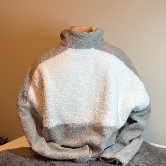 NWOT Columbia Fleece Sherpa Pullover - Picture 2 of 3